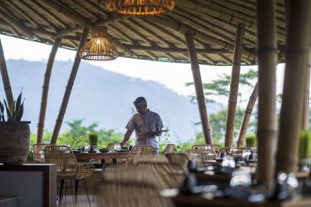 morning-ambience-at-restaurant